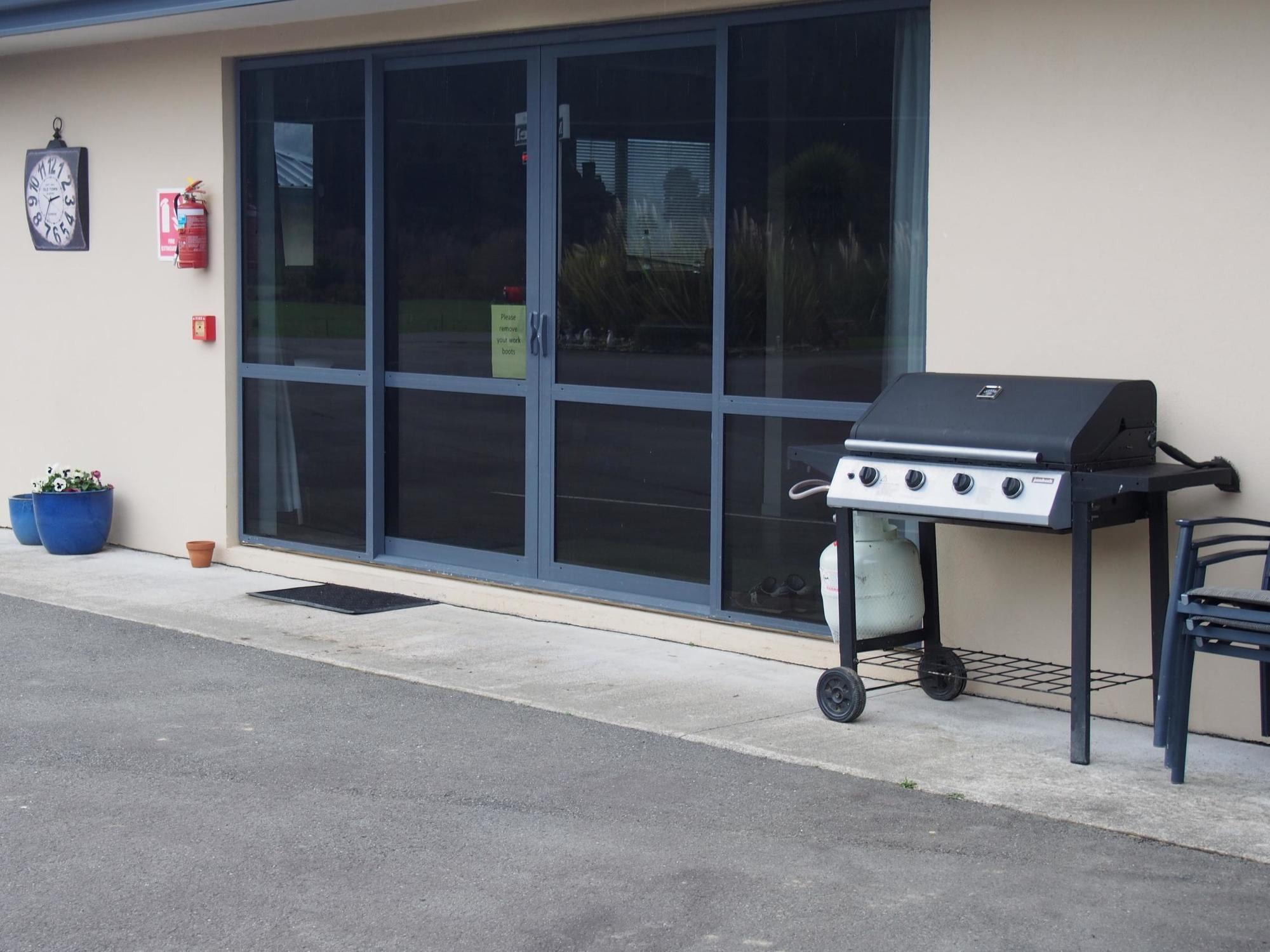 Linkwater Motel And Backpackers エクステリア 写真